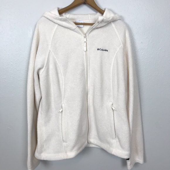 Columbia Tops - SALE❤️White / Cream zip up Columbia hoodie